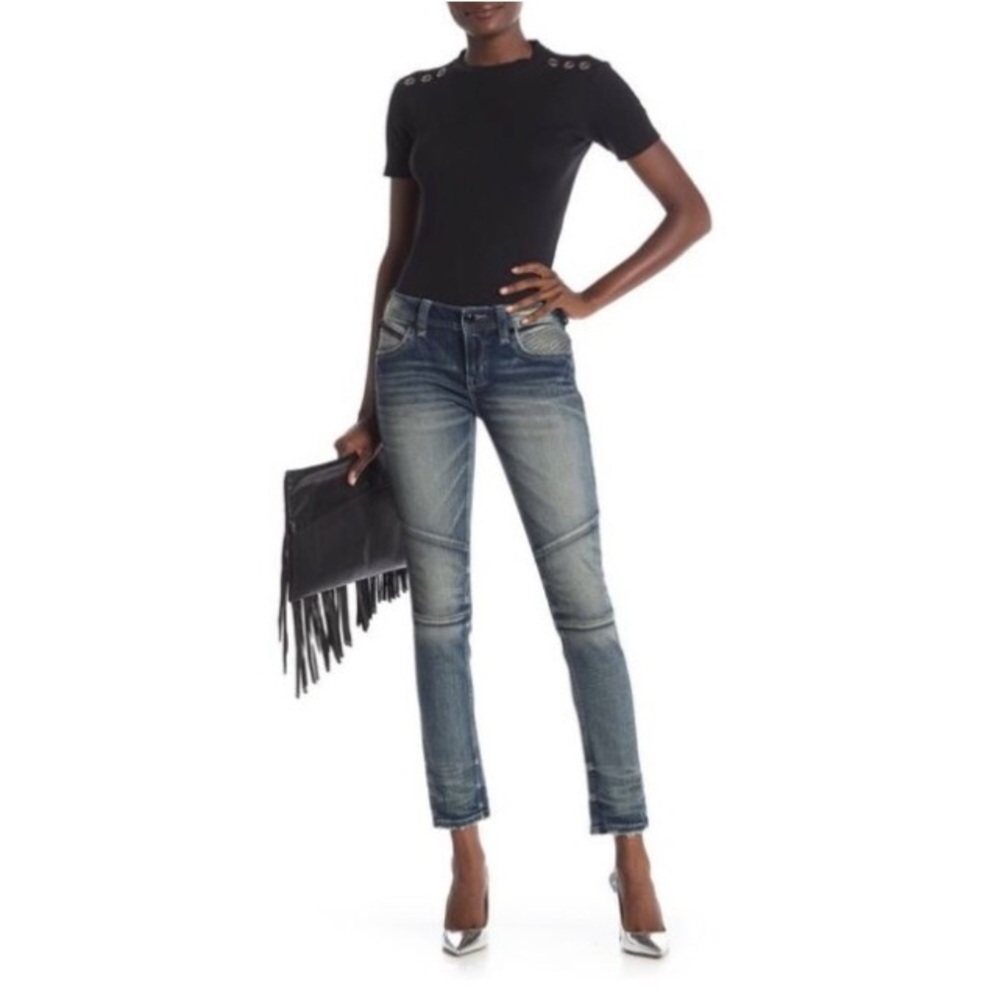 ROCK REVIVAL WOMENS DISTRESSED KAMIL MOTO JEANS NWOT